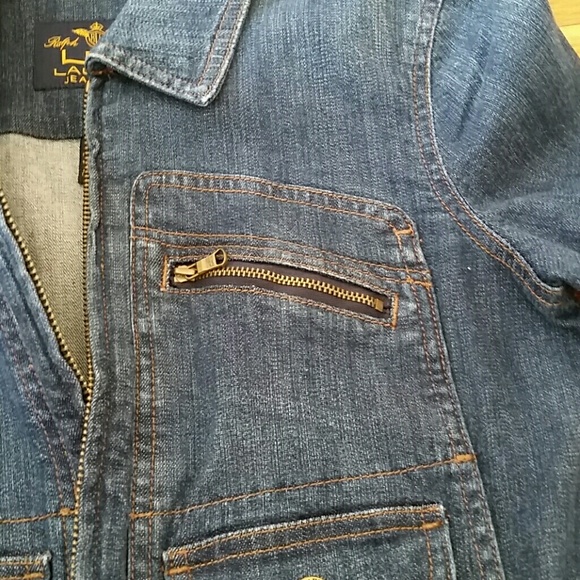 Jean jacket - Picture 5 of 5